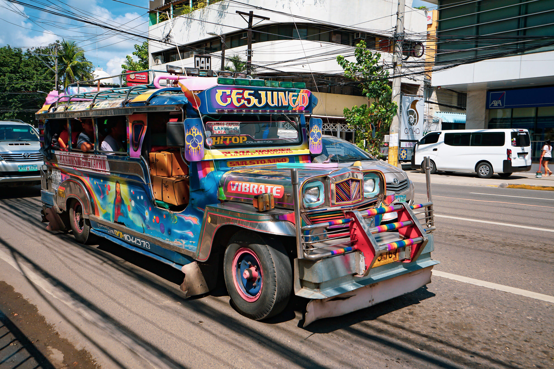 二戰的遺跡，菲律賓吉普尼(Jeepney)公車